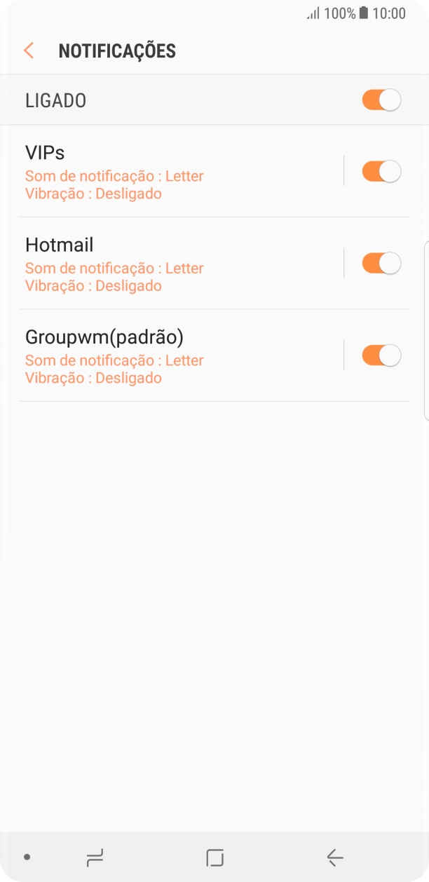 Prima o indicador junto à conta de e-mail pretendida para ativar ou desativar a função.