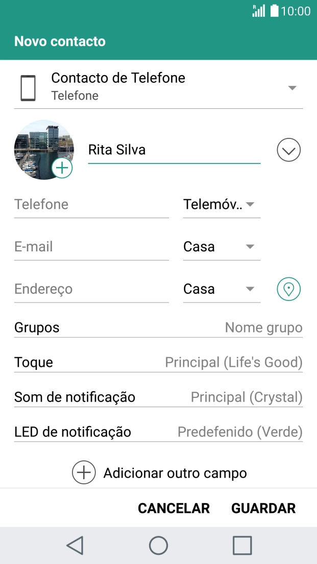 Prima Telefone e introduza o número de telefone pretendido.