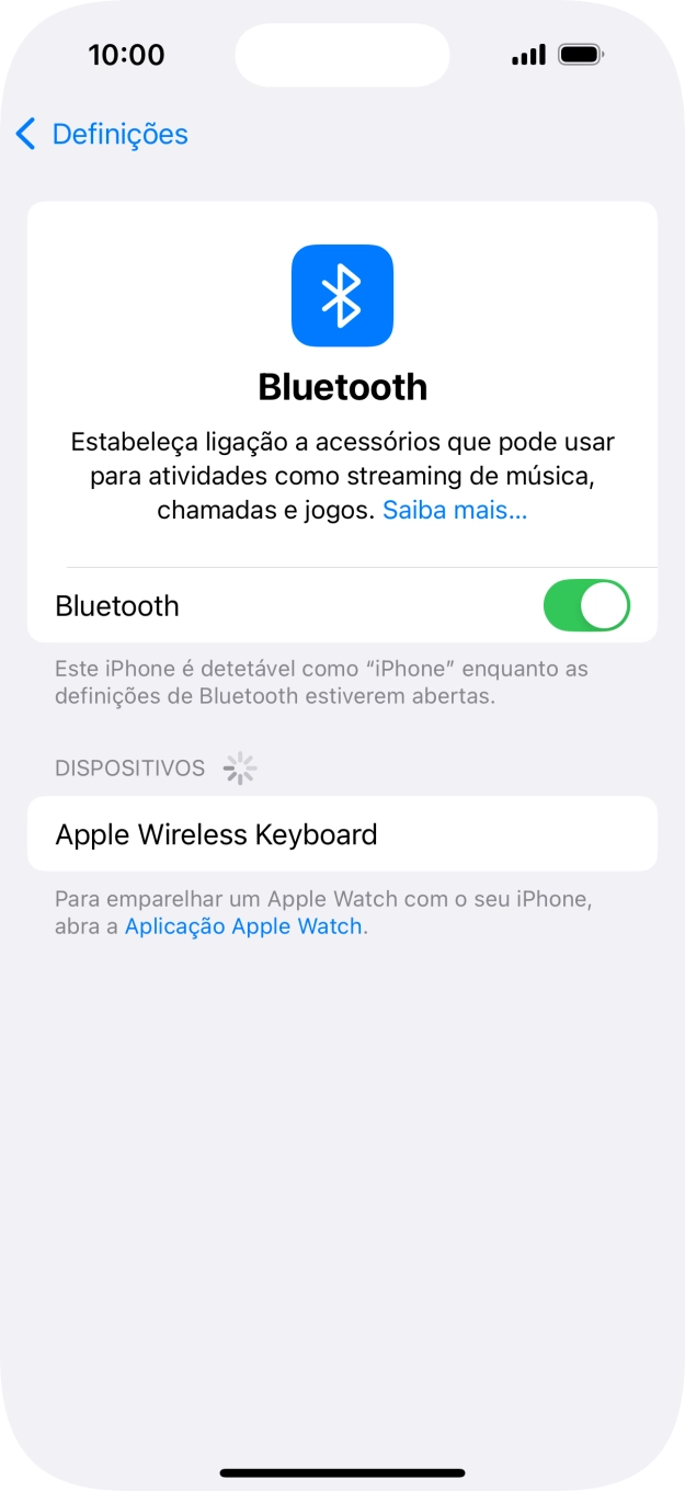 Prima o dispositivo Bluetooth pretendido e siga as indicações no ecrã para emparelhar o dispositivo pretendido com o telefone.