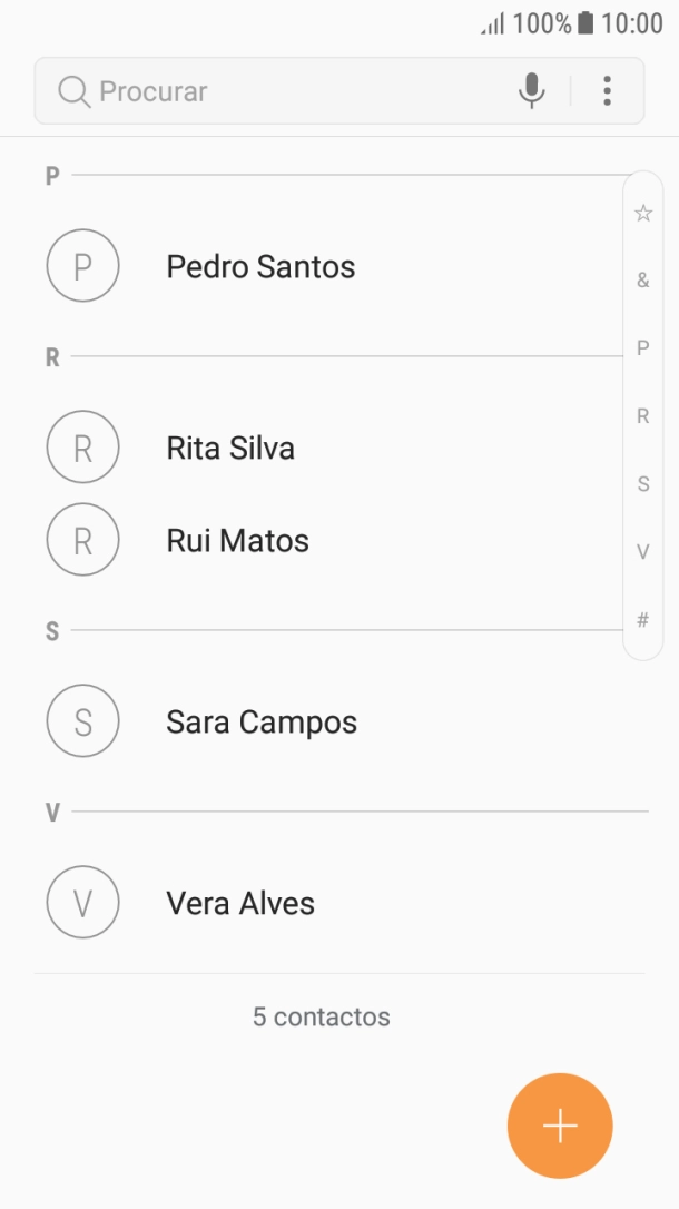 Prima o ícone de novo contacto.