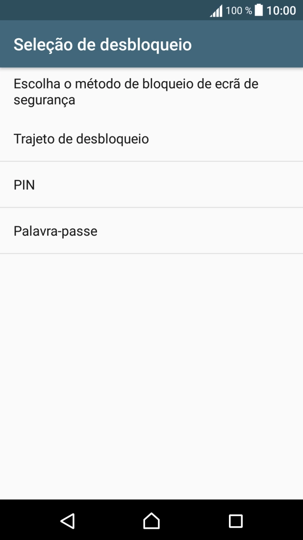 Prima o código de bloqueio do telefone pretendido e siga as indicações no ecrã para estabelecer um código de bloqueio adicional.