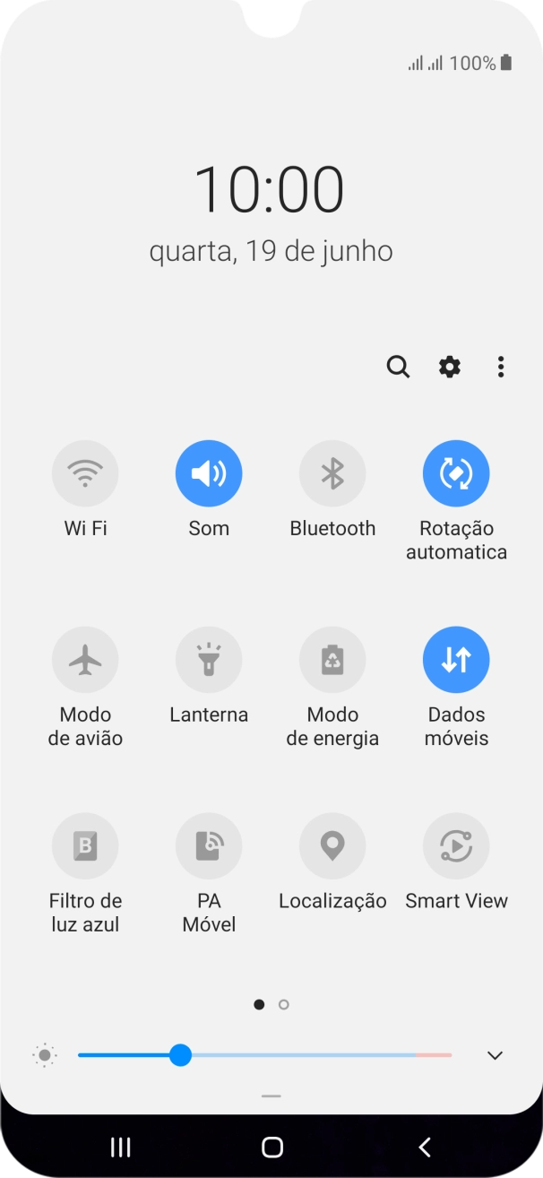 Prima o ícone de dados móveis para ativar ou desativar a função.