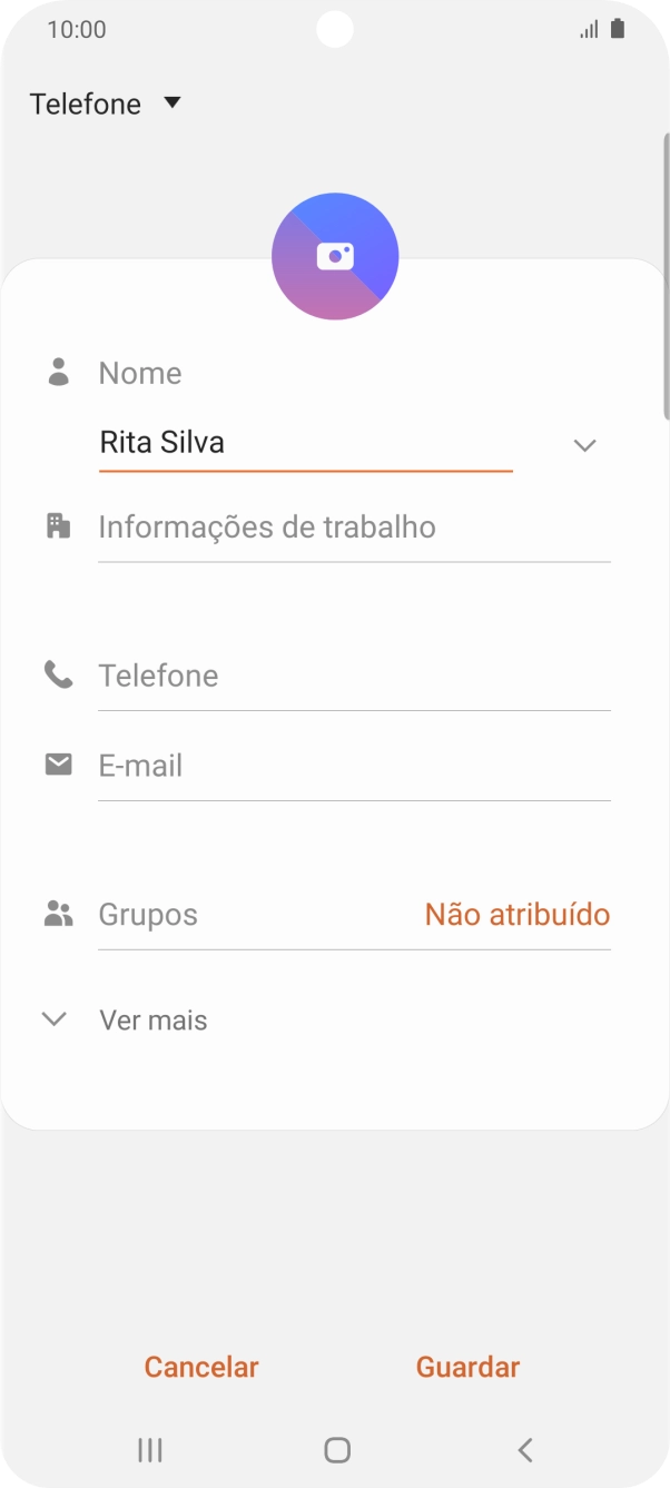Prima Telefone e introduza o número de telefone pretendido.