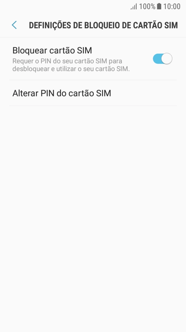 Prima o indicador junto a 