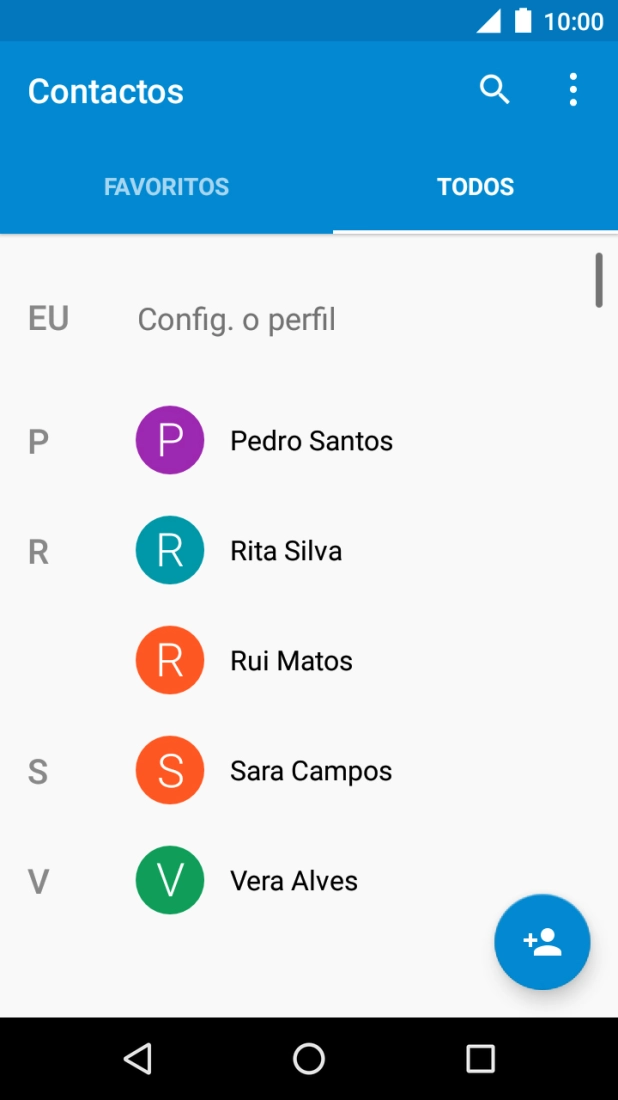 Prima o ícone de novo contacto.