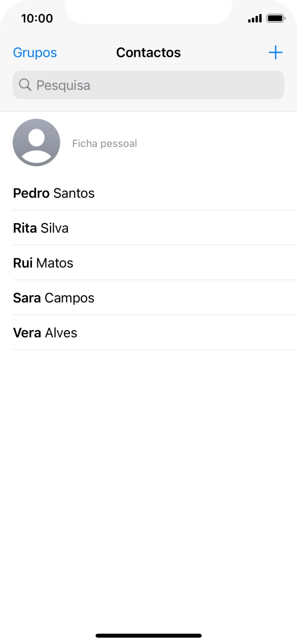 Prima o ícone de novo contacto.