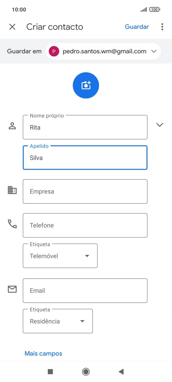 Prima Telefone e introduza o número de telefone pretendido.