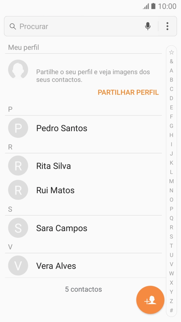 Prima o ícone de novo contacto.