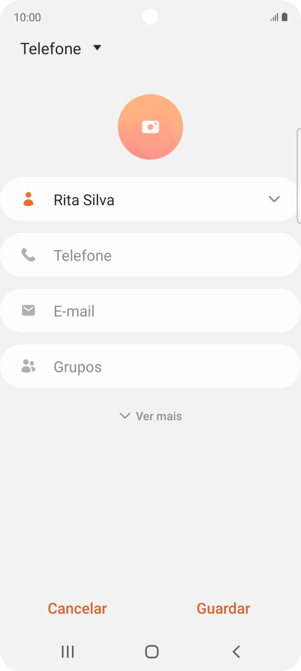 Prima Telefone e introduza o número de telefone pretendido.