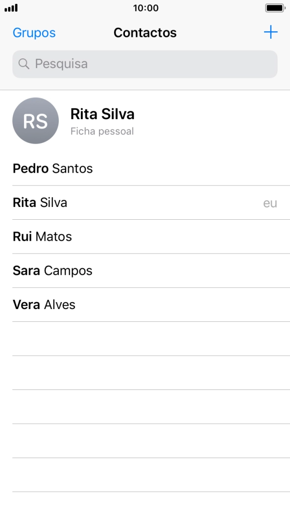 Prima o ícone de novo contacto.