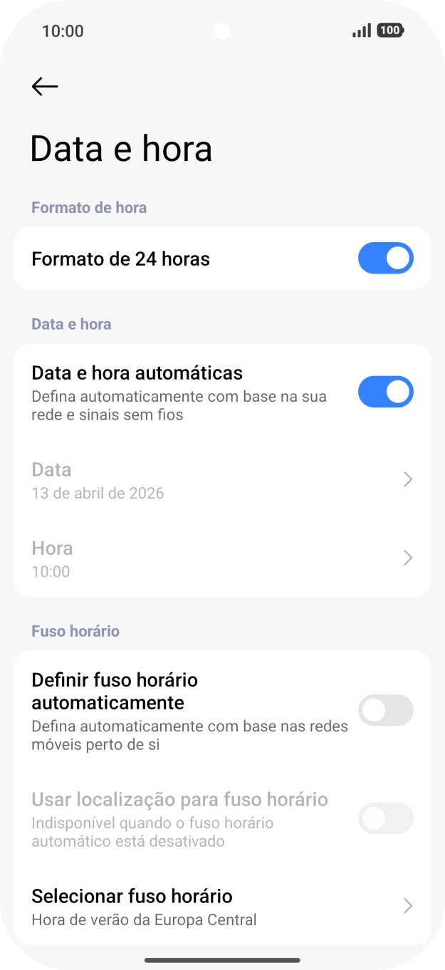 Prima o indicador junto a 