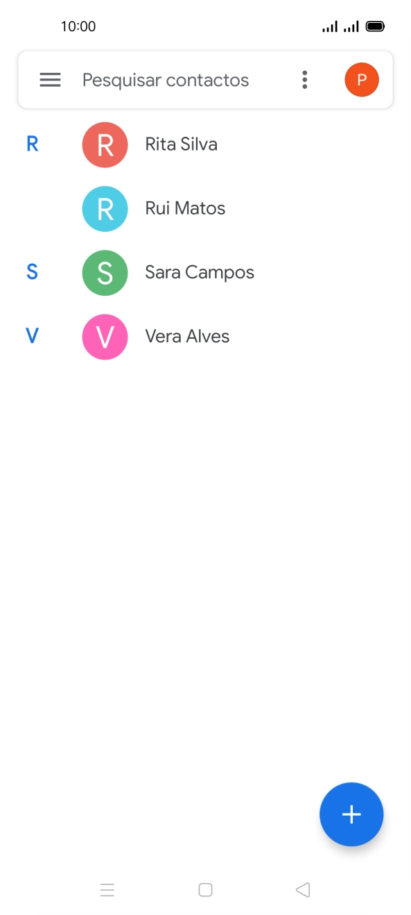 Prima o ícone de novo contacto.