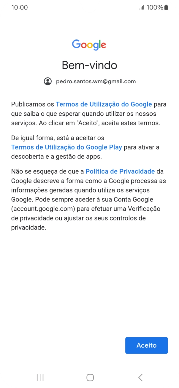 Prima Aceito e siga as indicações no ecrã para escolher as definições da conta Google.