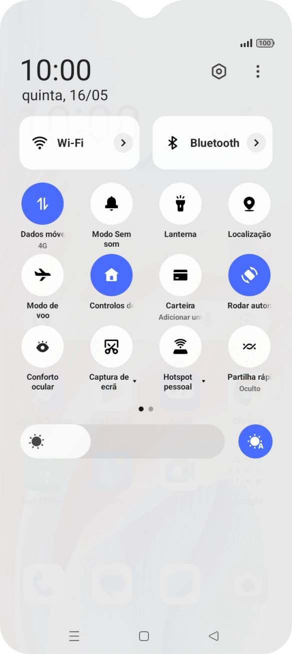 Prima o ícone de dados móveis para ativar ou desativar a função.