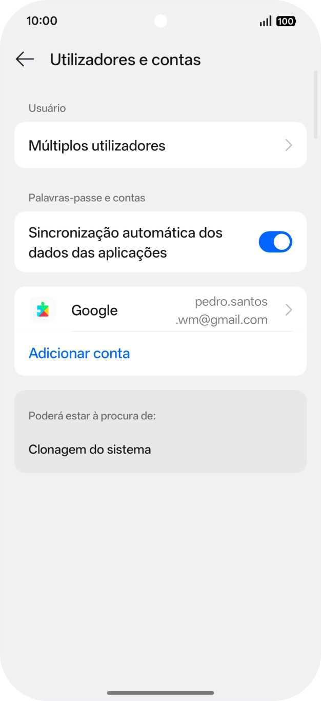 Para voltar ao ecrã inicial, deslize o dedo de baixo para cima a partir da base do ecrã.