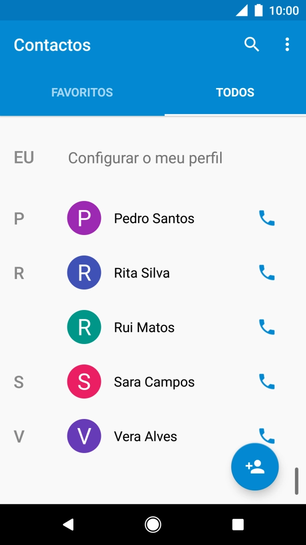 Prima o ícone de novo contacto.