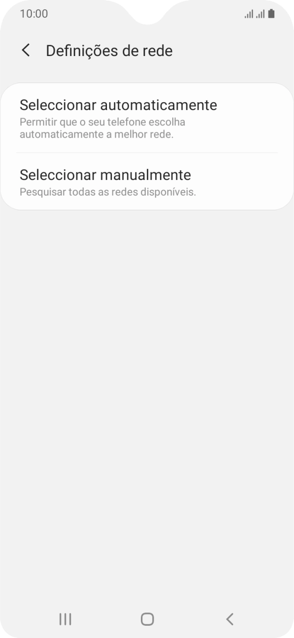 Prima Seleccionar manualmente e aguarde enquanto o telefone procura as redes.