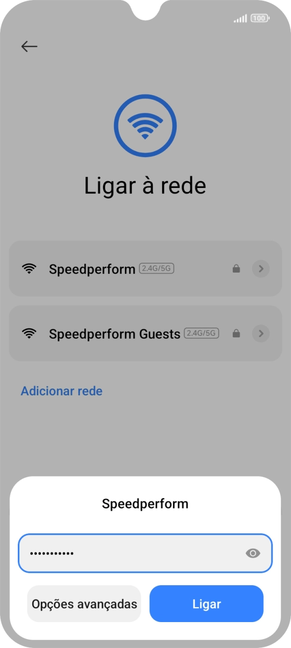 Introduza a password da rede Wi-Fi e prima Ligar.