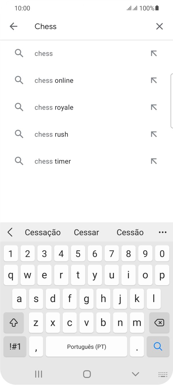 Introduza o nome ou categoria da app pretendida e prima o ícone para pesquisar.