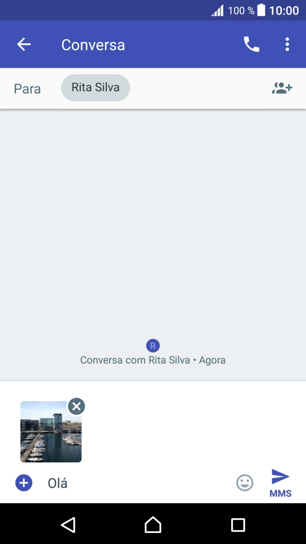 Prima o ícone para enviar quando terminar de escrever a sua mensagem multimédia.