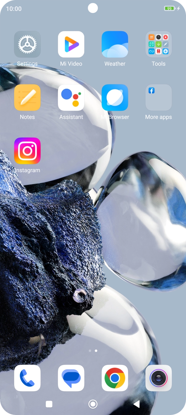 When the battery charging icon is displayed, charging is in progress.