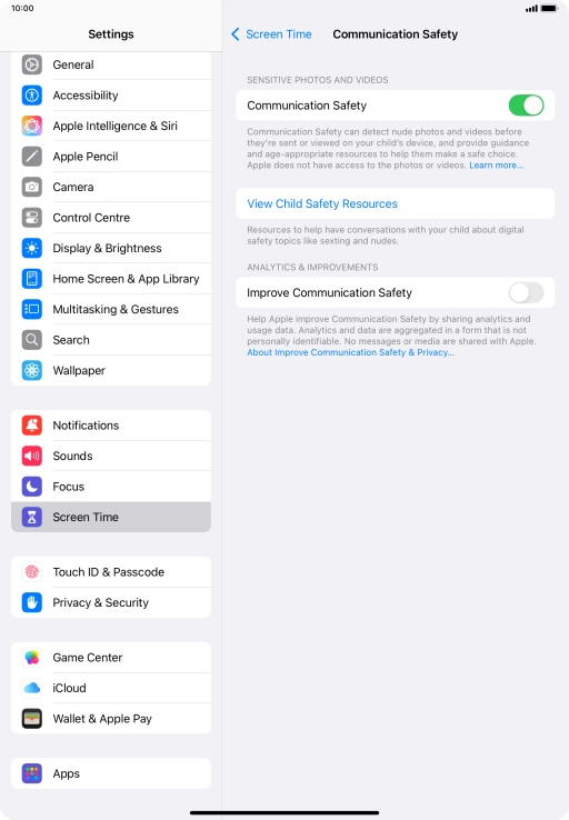 Press the indicator next to 'Communication Safety' to turn the function on or off. Press the indicator next to 'Communication Safety' to turn the function on or off.