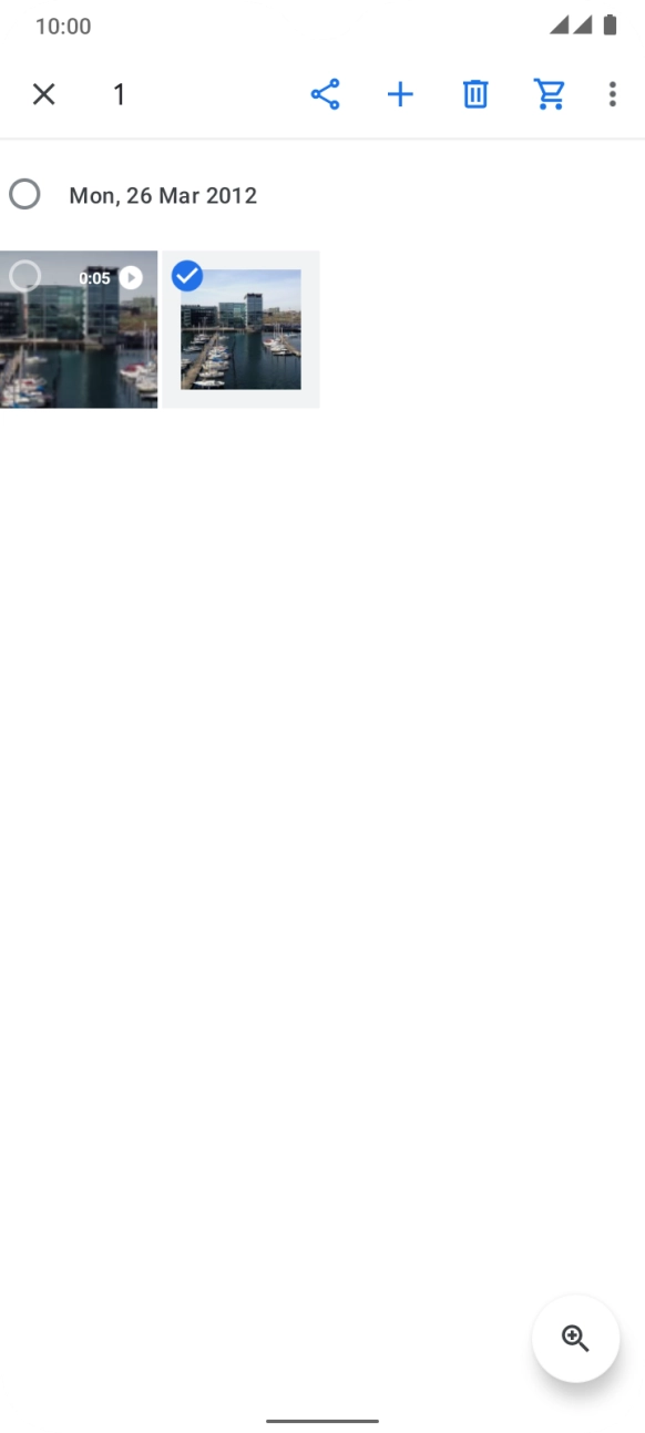 Press the required pictures or video clips to select them.