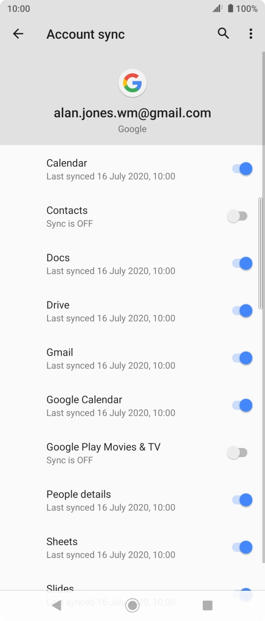Press the indicator next to 'Contacts' to copy contacts.