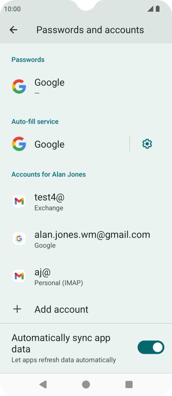 Press the indicator next to 'Automatically sync app data' to turn the function on or off. Press the indicator next to 'Automatically sync app data' to turn the function on or off.