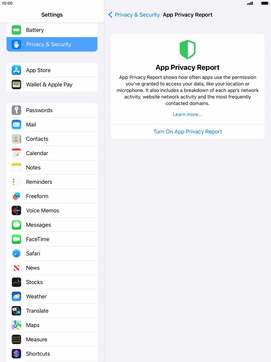 Press Turn On App Privacy Report to turn on the function.