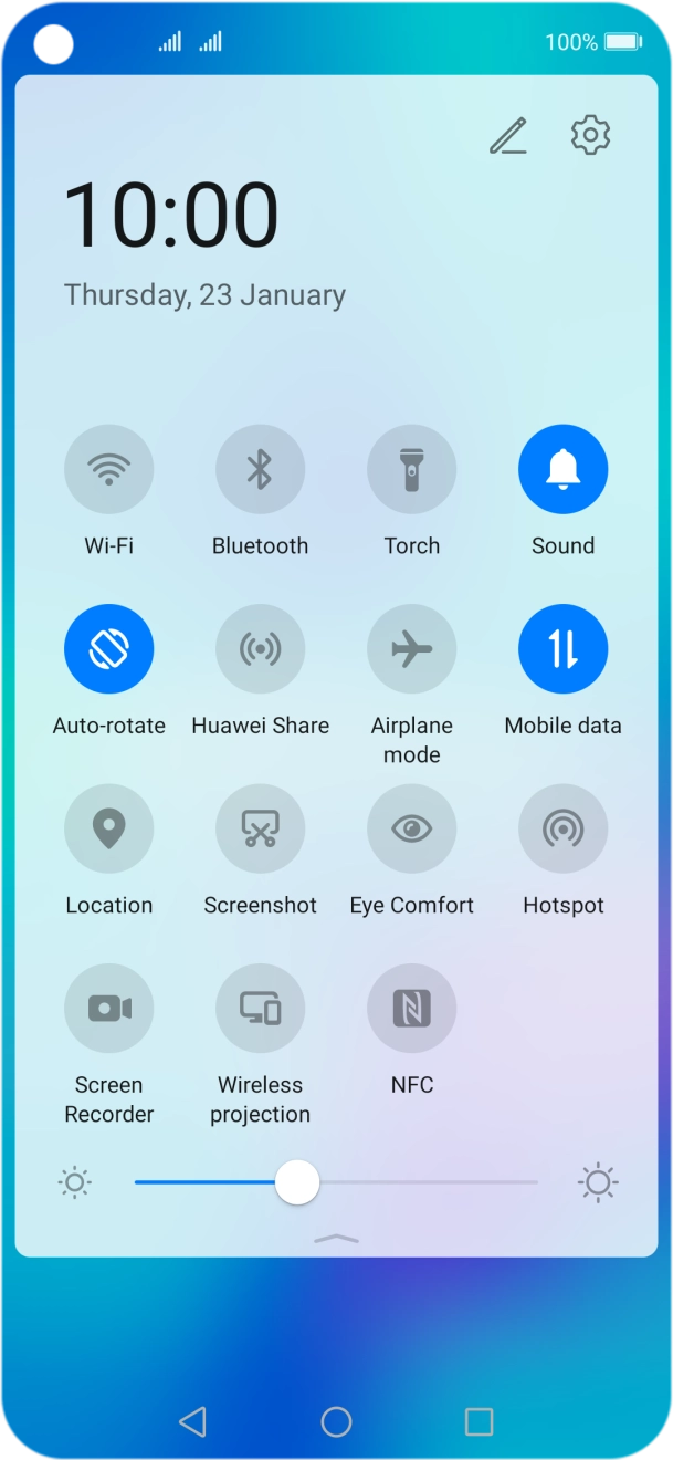 Press Mobile data to turn the function on or off.