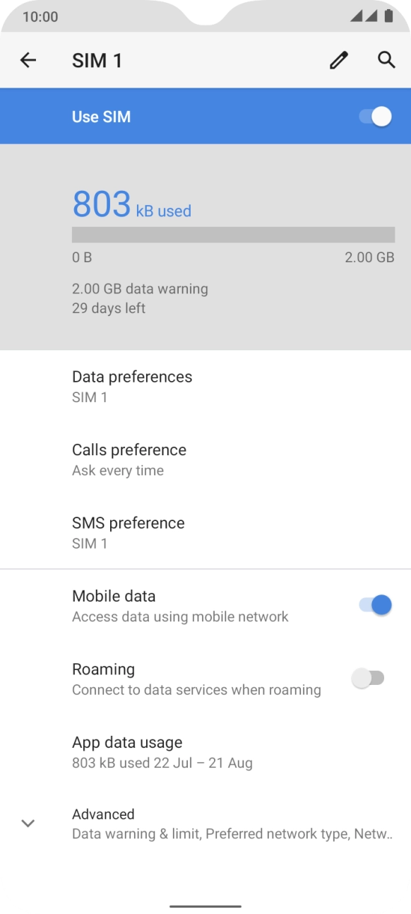 Press the indicator next to 'Roaming' to turn the function on or off. Press the indicator next to 'Roaming' to turn the function on or off.