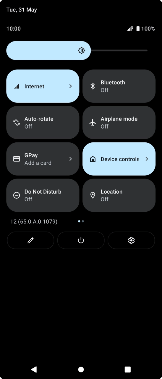 Press the settings icon. Press the settings icon.