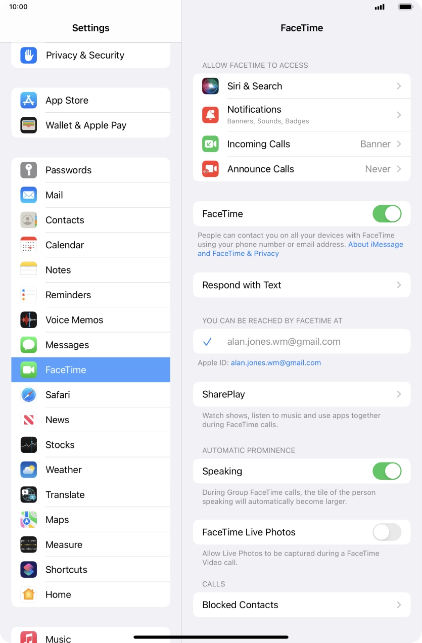 Press the indicator next to 'FaceTime' to turn the function on or off.