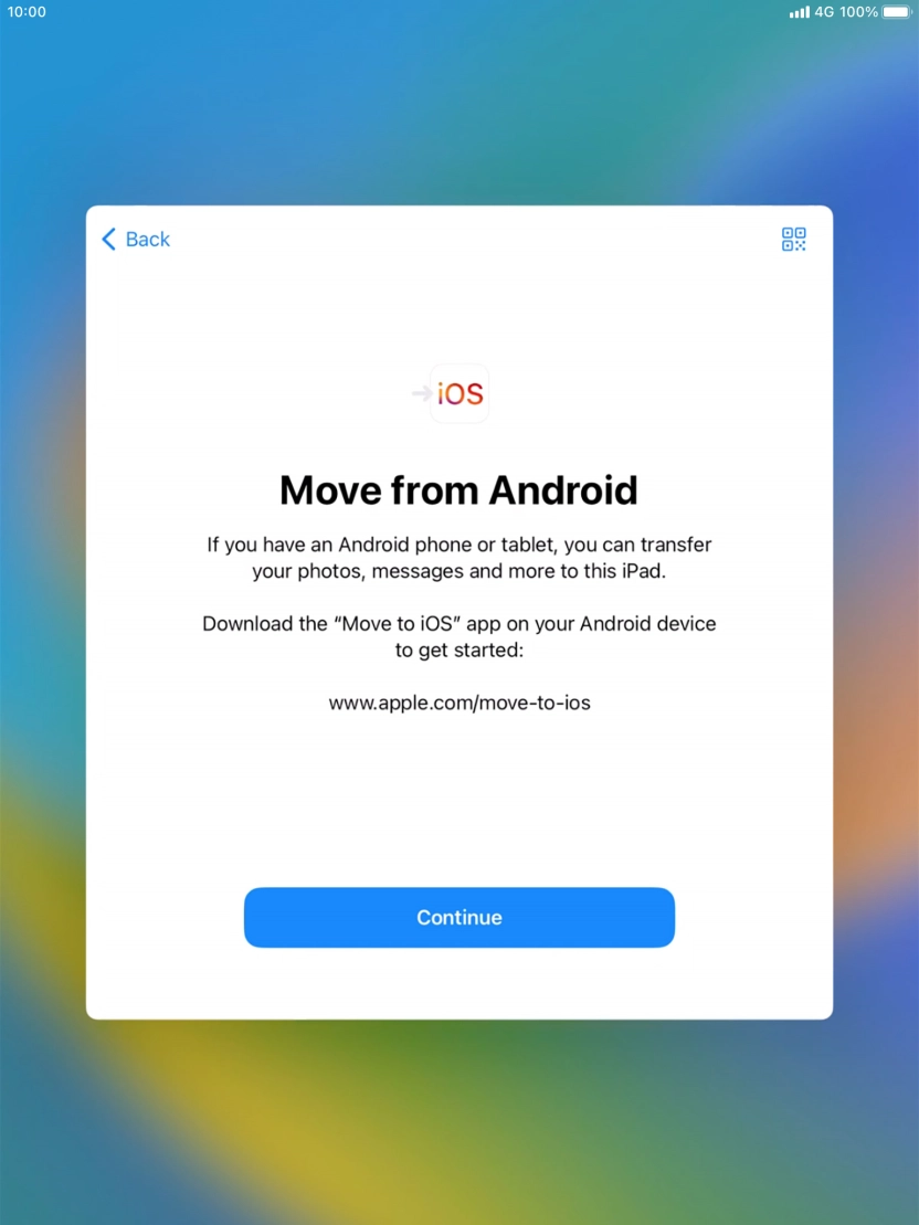 To transfer content to your tablet, you need to install the app 'Move to iOS' on the Android device. When the app is installed, press Continue.