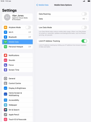 Press the indicator next to 'Data Roaming' to turn the function on or off.