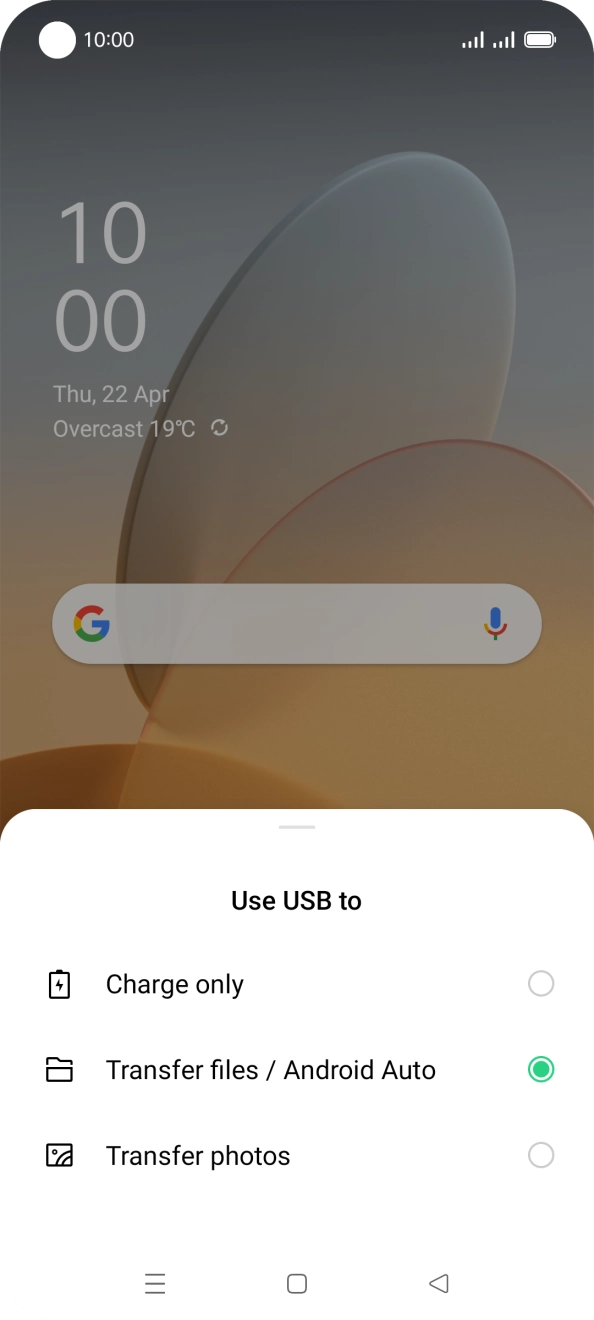 Press Transfer files / Android Auto. Press Transfer files / Android Auto.