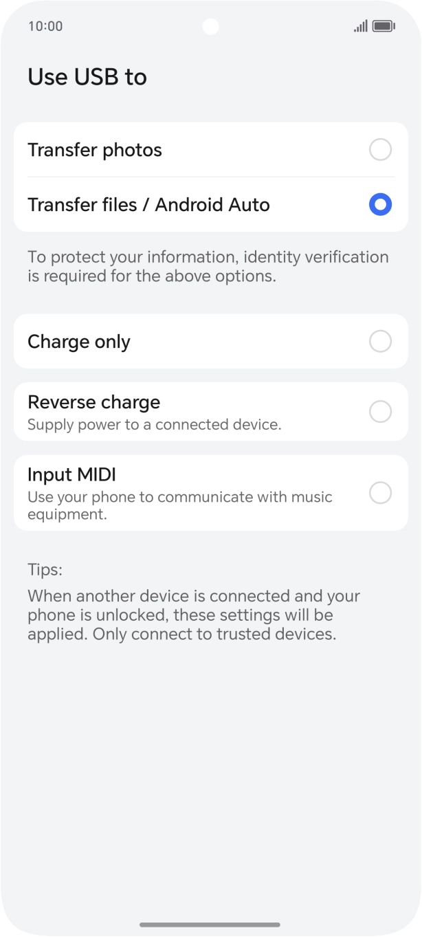 Press Transfer files / Android Auto.