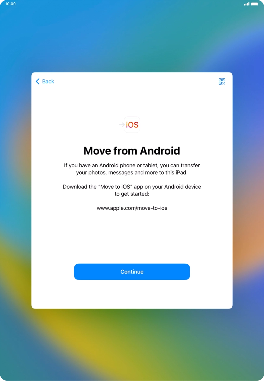 To transfer content to your tablet, you need to install the app 'Move to iOS' on the Android device. When the app is installed, press Continue.