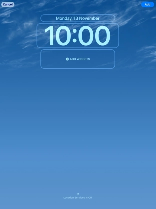 To customise the way the lock screen date is displayed, press the date widget and follow the instructions on the screen to select the required widget display mode.