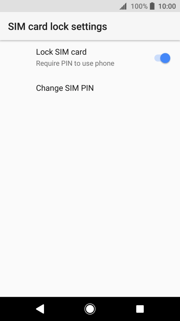 Press the indicator next to 'Lock SIM card' to turn the function on or off.