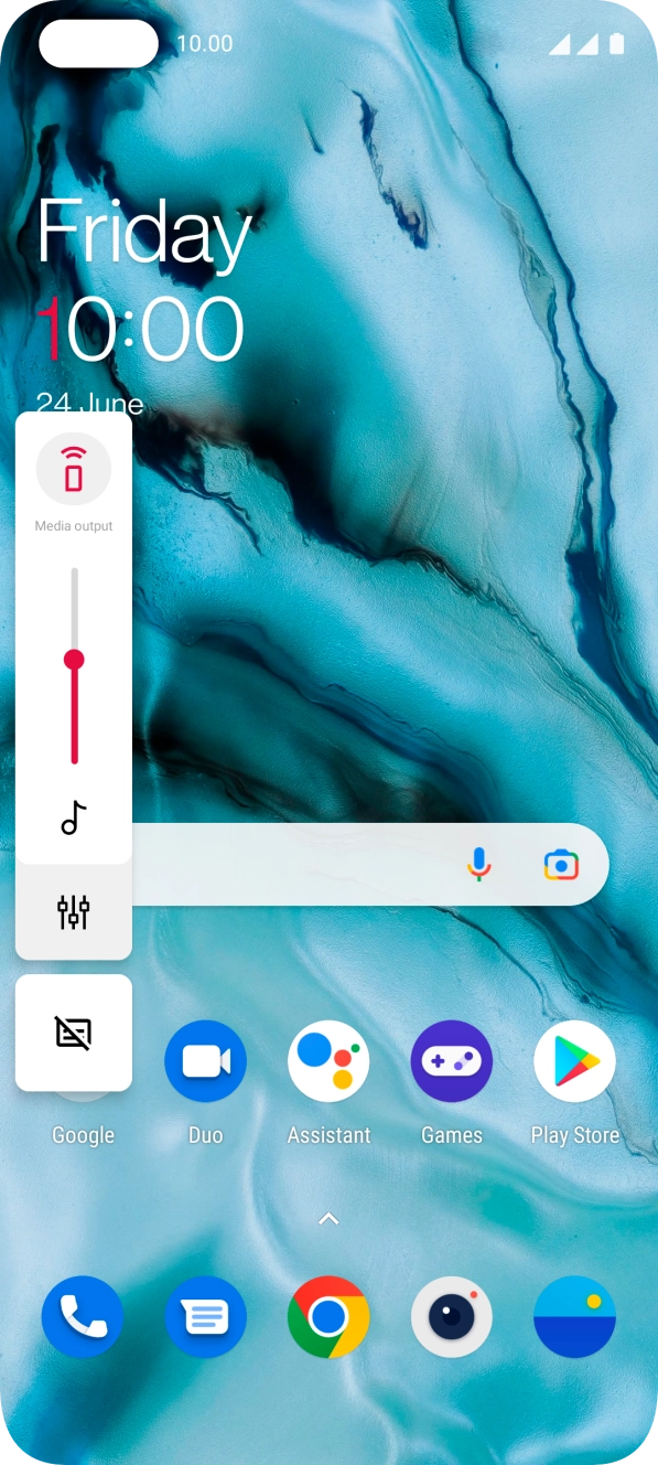 Press the sound mode icon the necessary number of times to turn silent mode on or off.