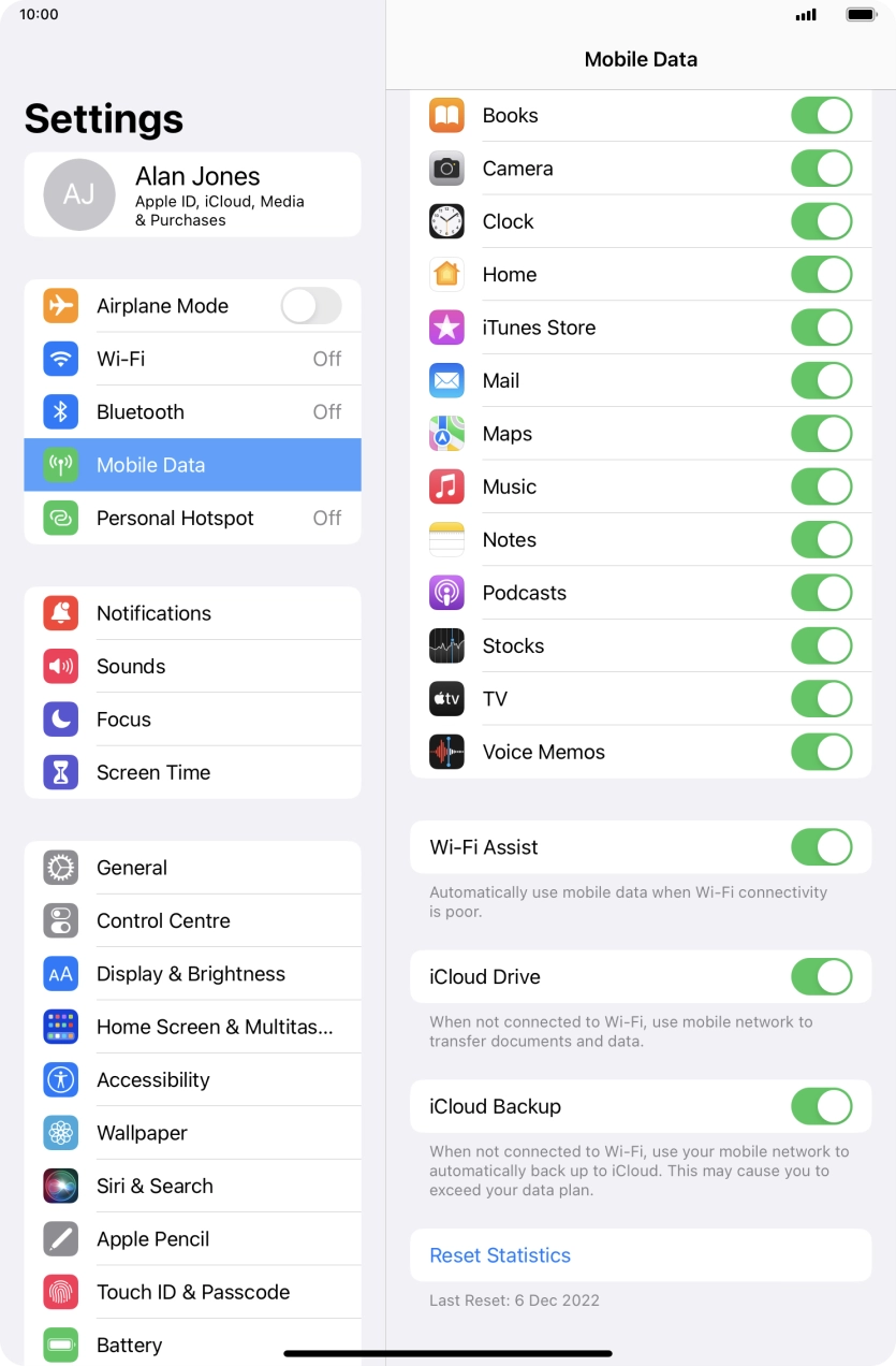 Press the indicator next to 'Wi-Fi Assist' to turn the function on or off.