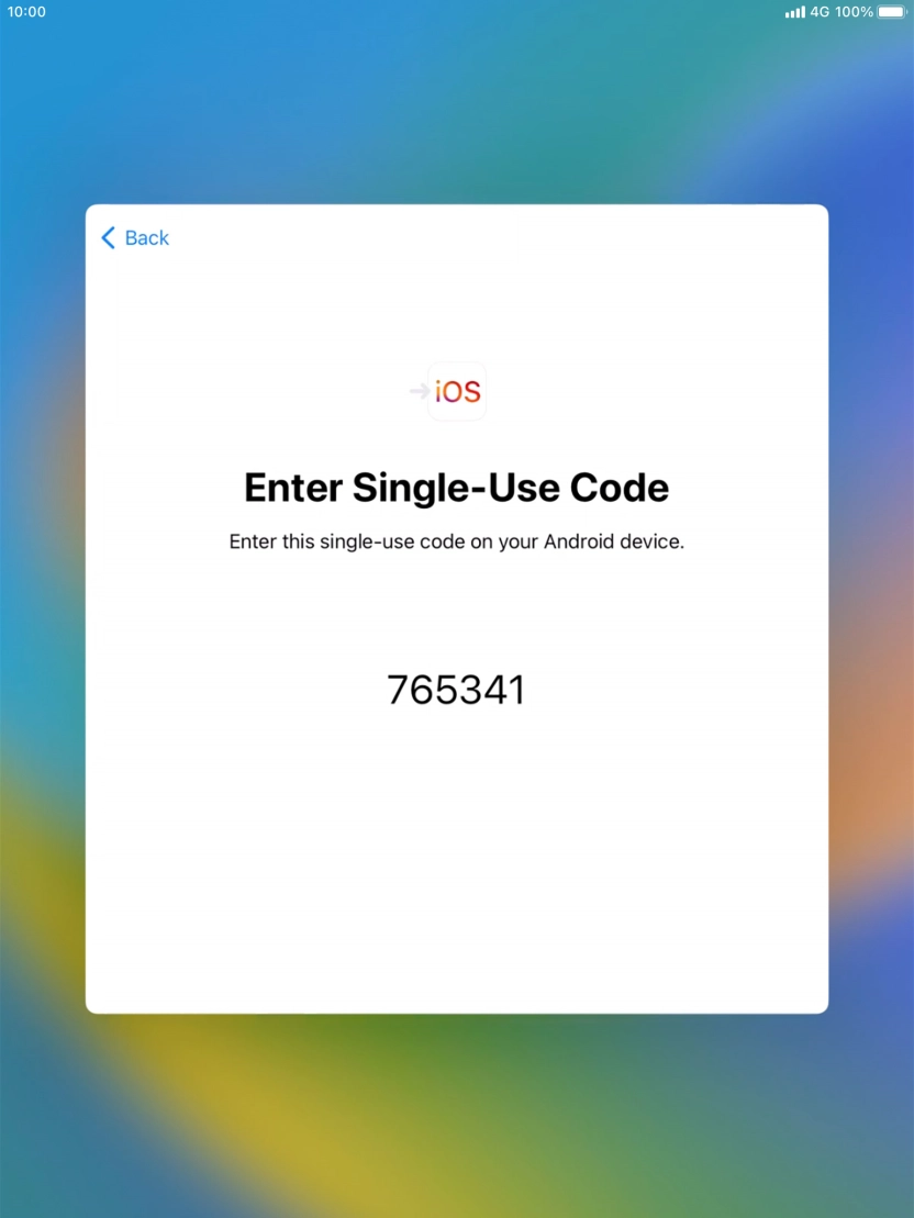 Follow the instructions on the screen and in the 'Move to iOS' app to transfer the content from the Android device to your tablet and set up your tablet and prepare it for use.