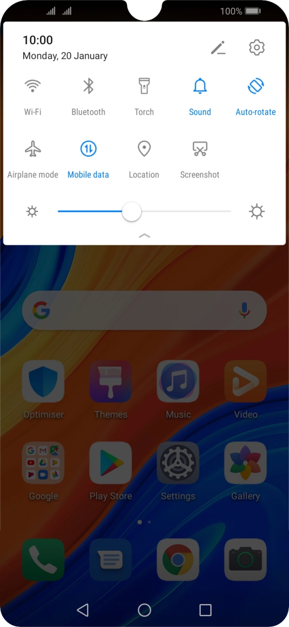 Press Mobile data to turn the function on or off.