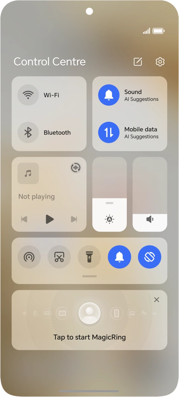 Press the mobile data icon to turn the function on or off. Press the mobile data icon to turn the function on or off.