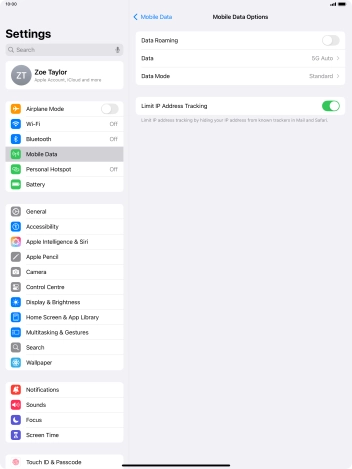 Press the indicator next to 'Data Roaming' to turn the function on or off.