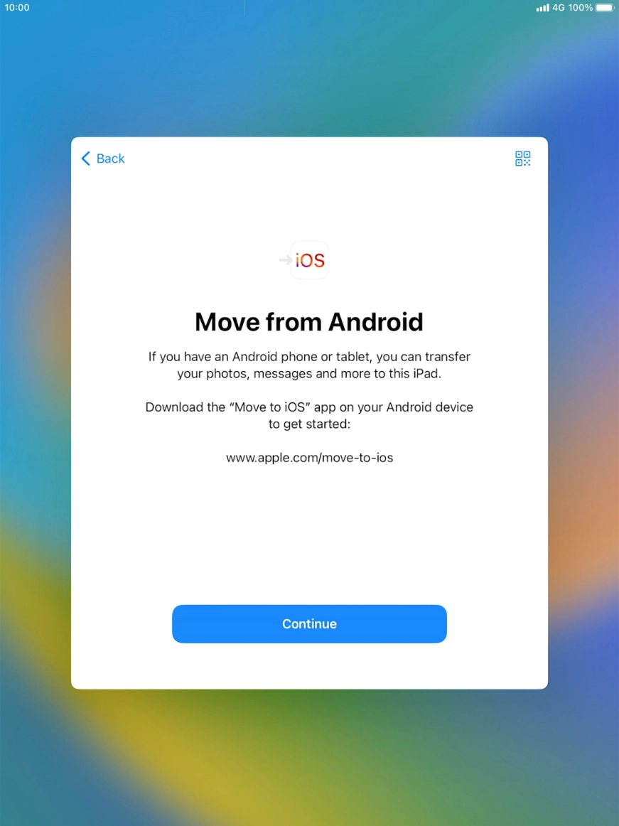 To transfer content to your tablet, you need to install the app 'Move to iOS' on the Android device. When the app is installed, press Continue.