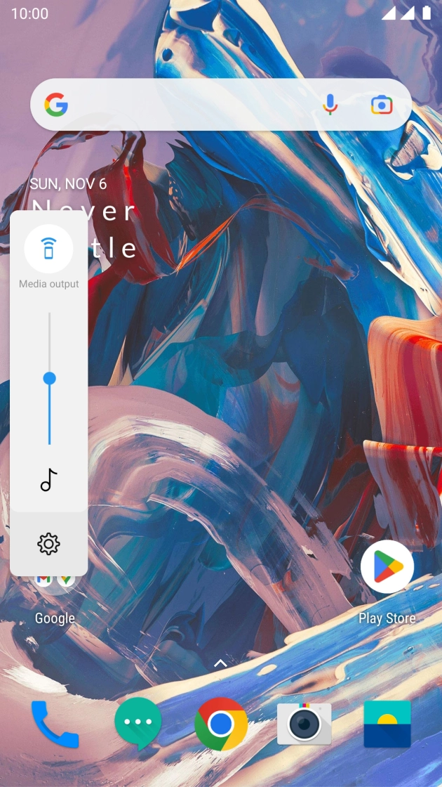Press the sound mode icon the necessary number of times to turn silent mode on or off.