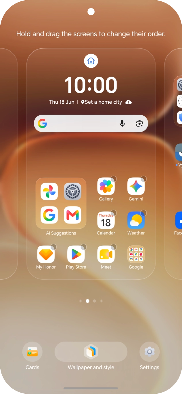 Press the required setting and follow the instructions on the screen to personalise the appearance of the home screen.